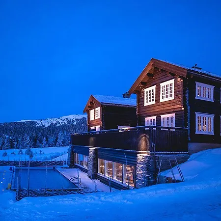 מלון דירות Ilsetra 4*